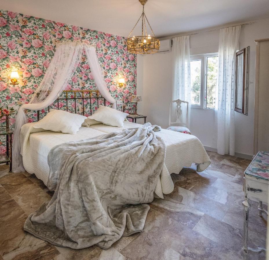 Majada Del Conde Country house *